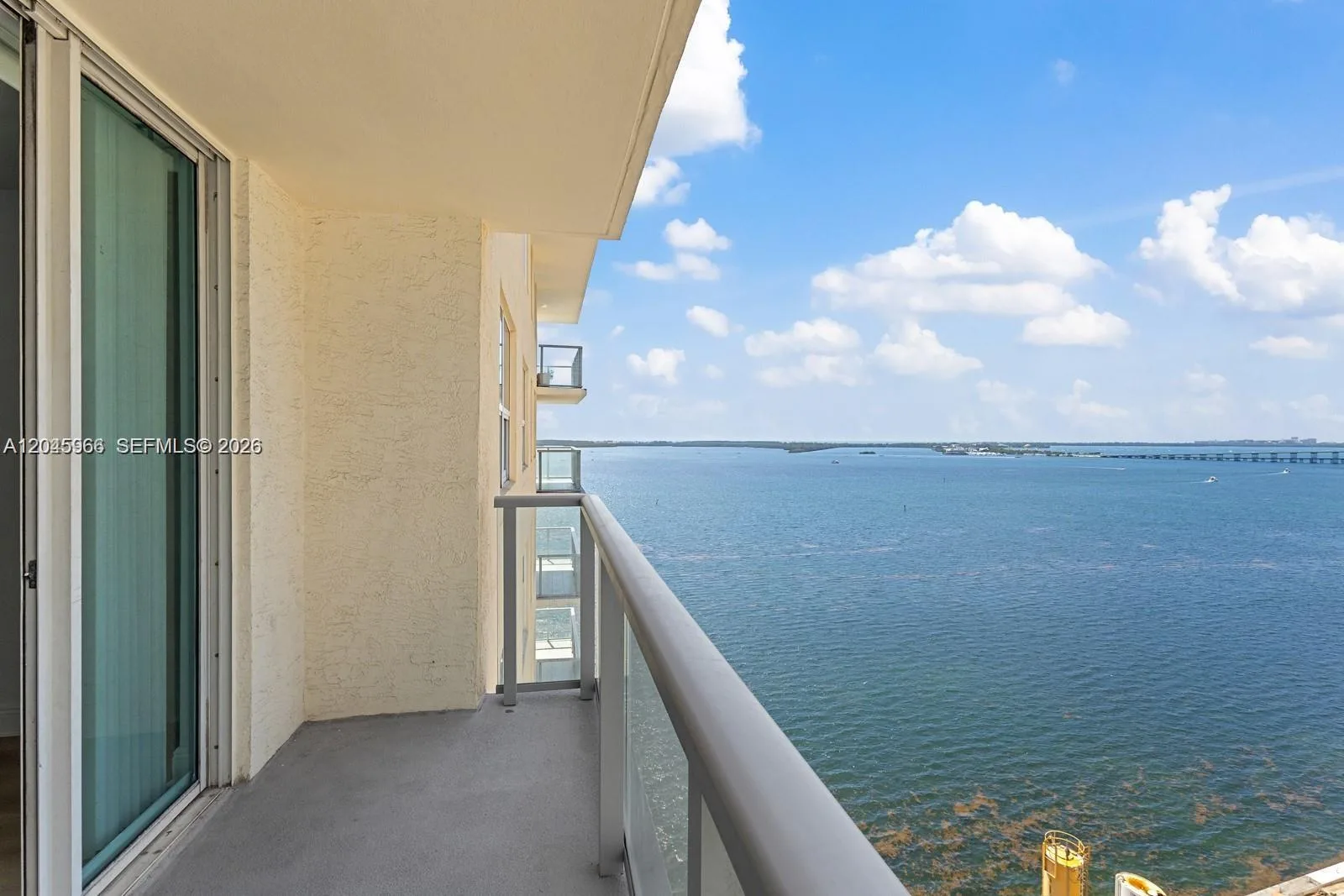 1155 Brickell Bay Dr # 1609, Miami, FL 33131