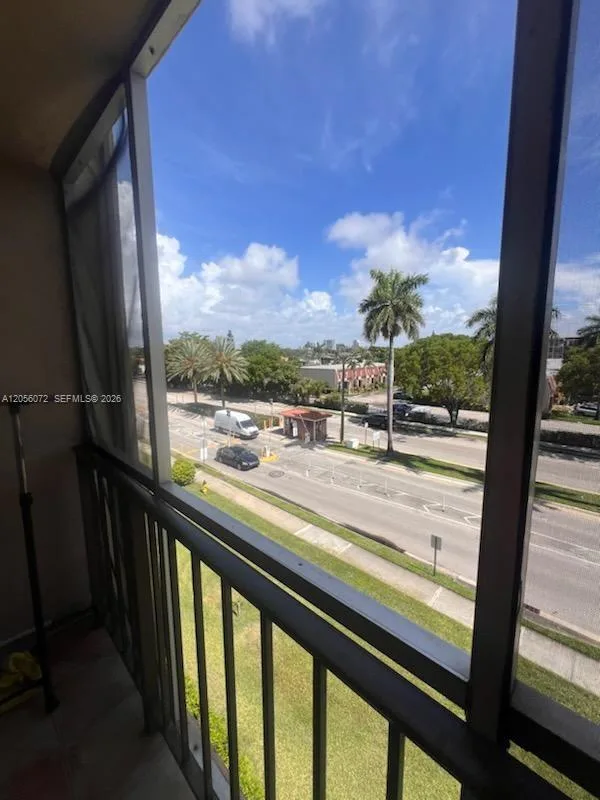 2000 Atlantic Shores Blvd # 404, Hallandale Beach, FL 33009 photo 3