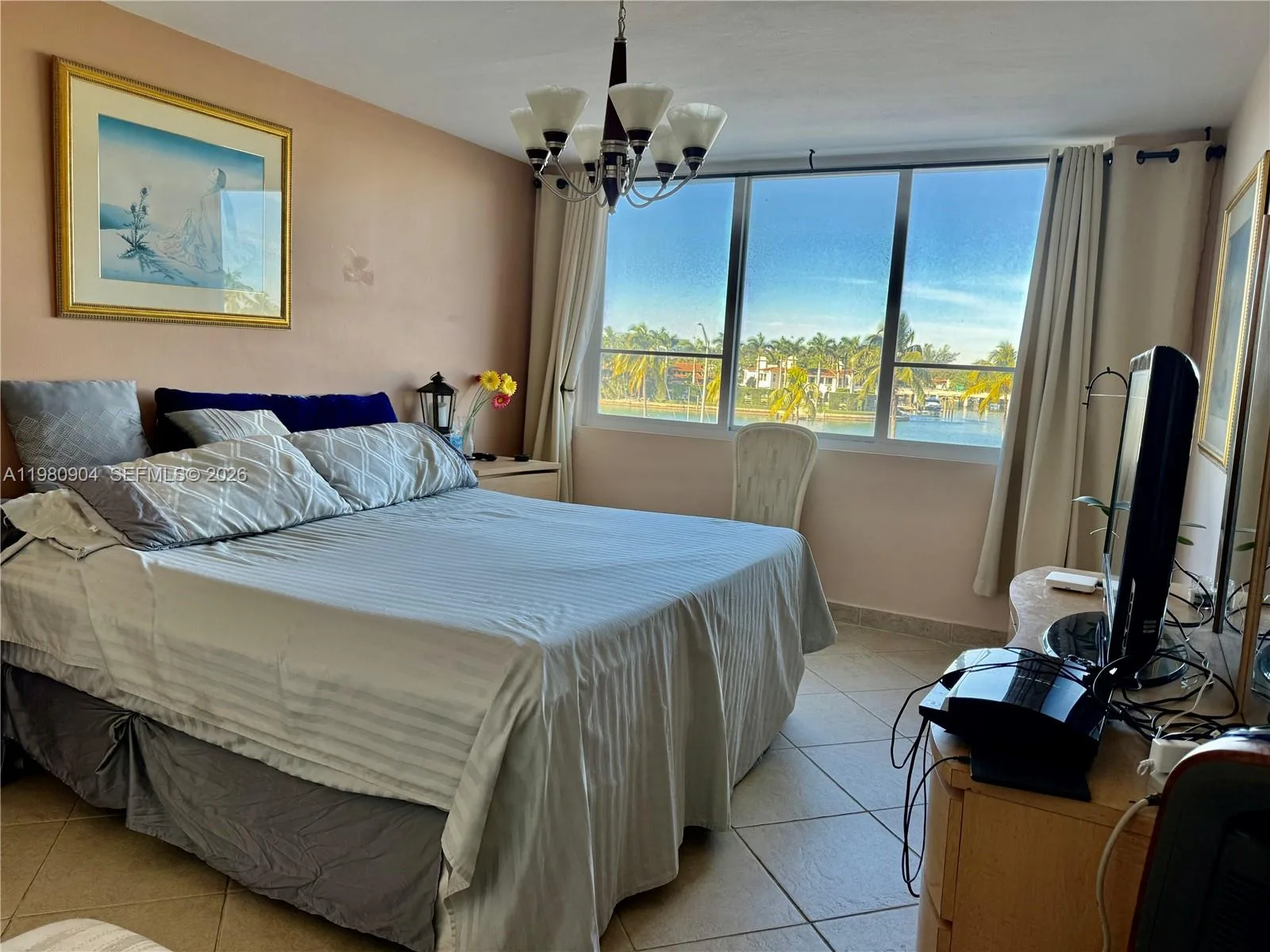 5005 Collins Ave # 304, Miami Beach, FL 33140 photo 2