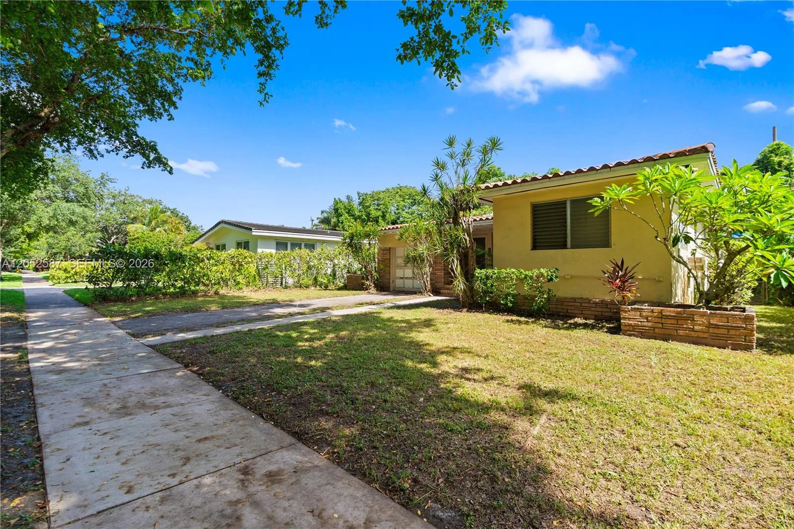 1505 Zoreta Ave, Coral Gables, FL 33146 photo 2