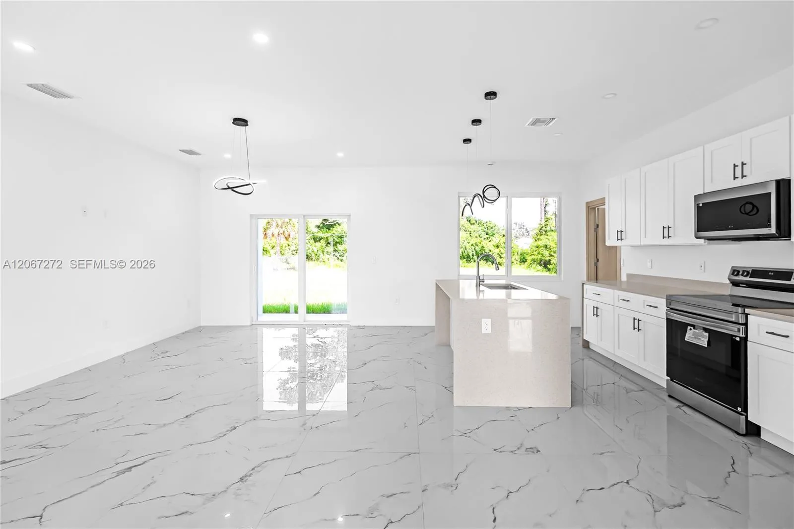 718 718 Robert AVE, Lehigh Acres, FL 33936 photo 7