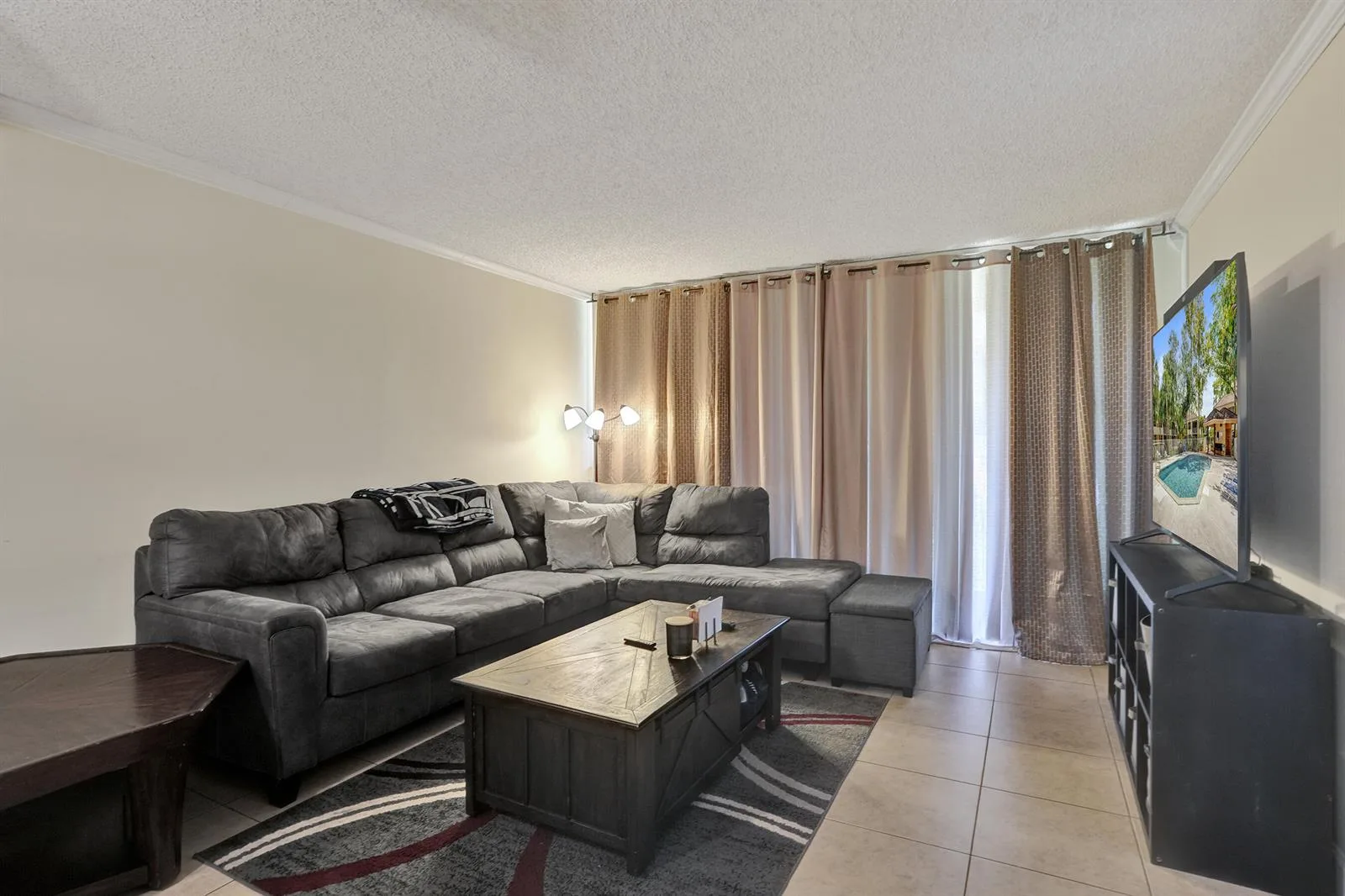 8266 NW 24th Street, Coral Springs, FL 33065 photo 9
