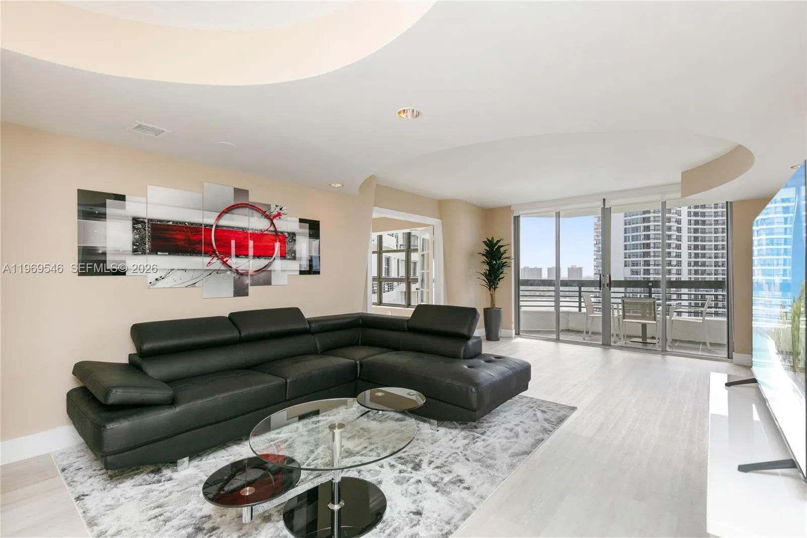 3500 Mystic Pointe Dr # 2603, Aventura, FL 33180