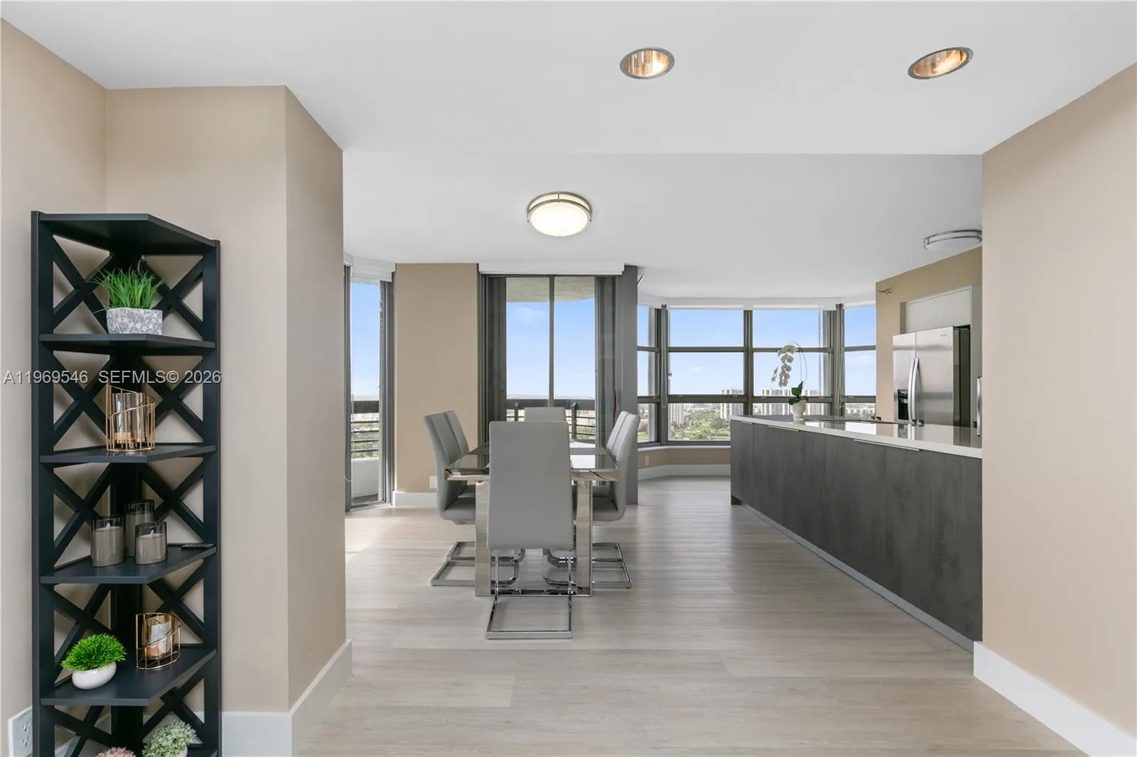 3500 Mystic Pointe Dr # 2603, Aventura, FL 33180 photo 7