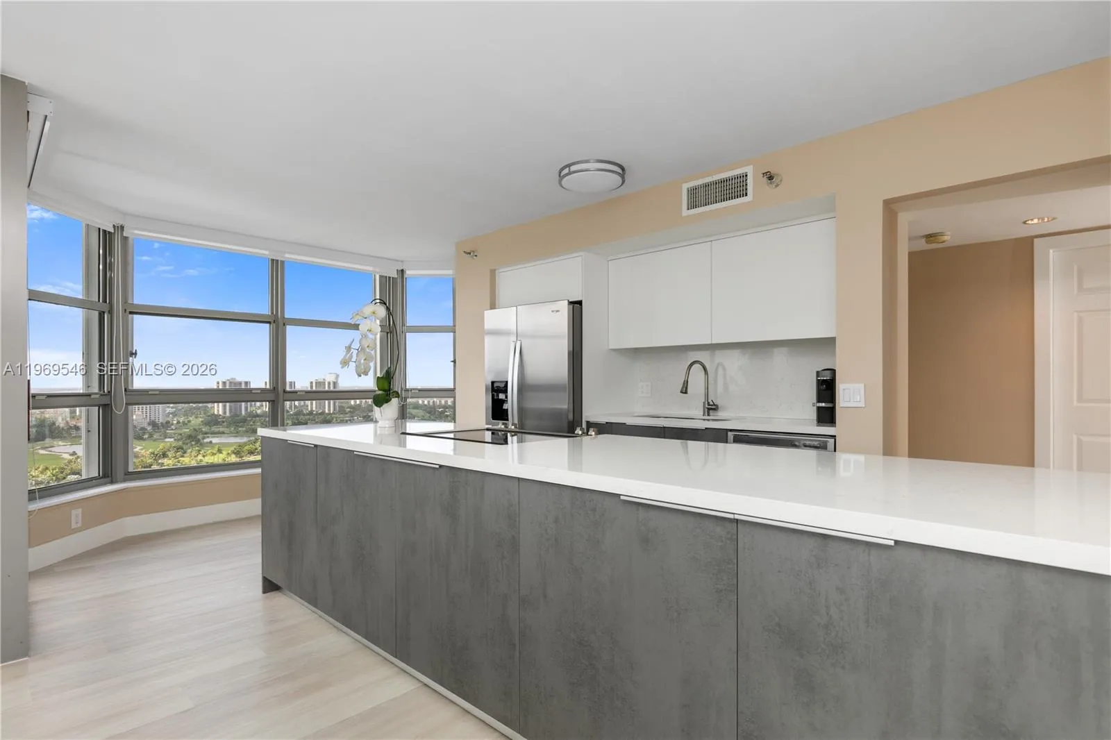 3500 Mystic Pointe Dr # 2603, Aventura, FL 33180 photo 9