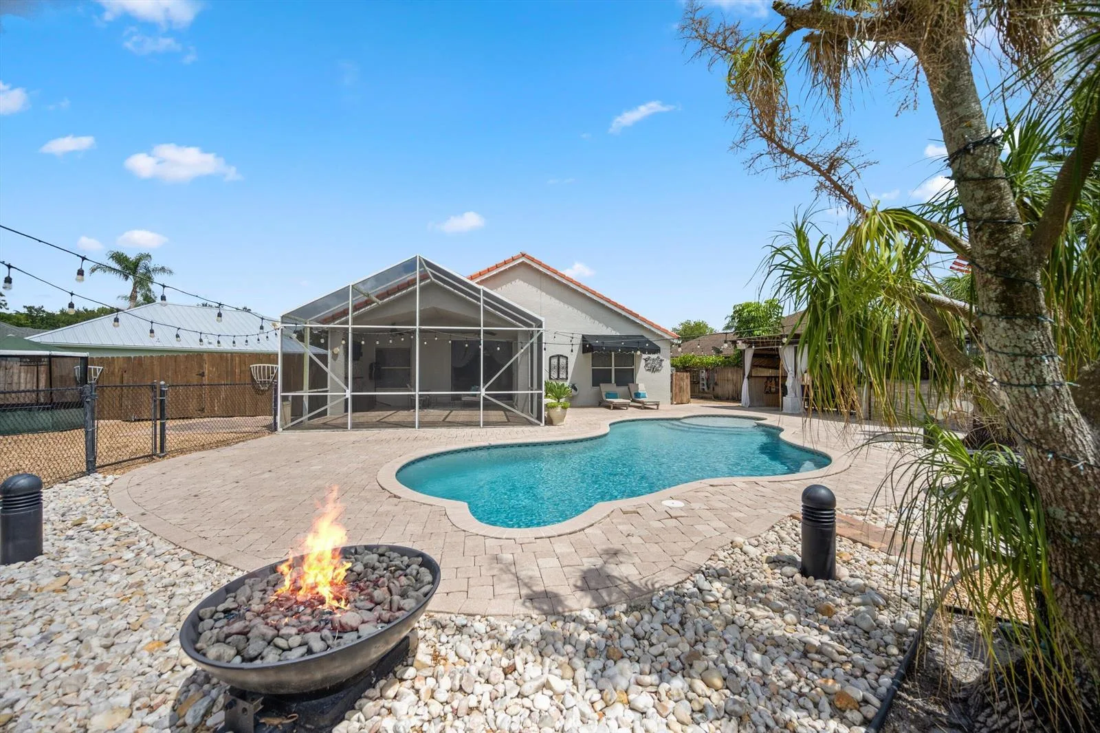 133 Nottingham Road, Royal Palm Beach, FL 33411 photo 2