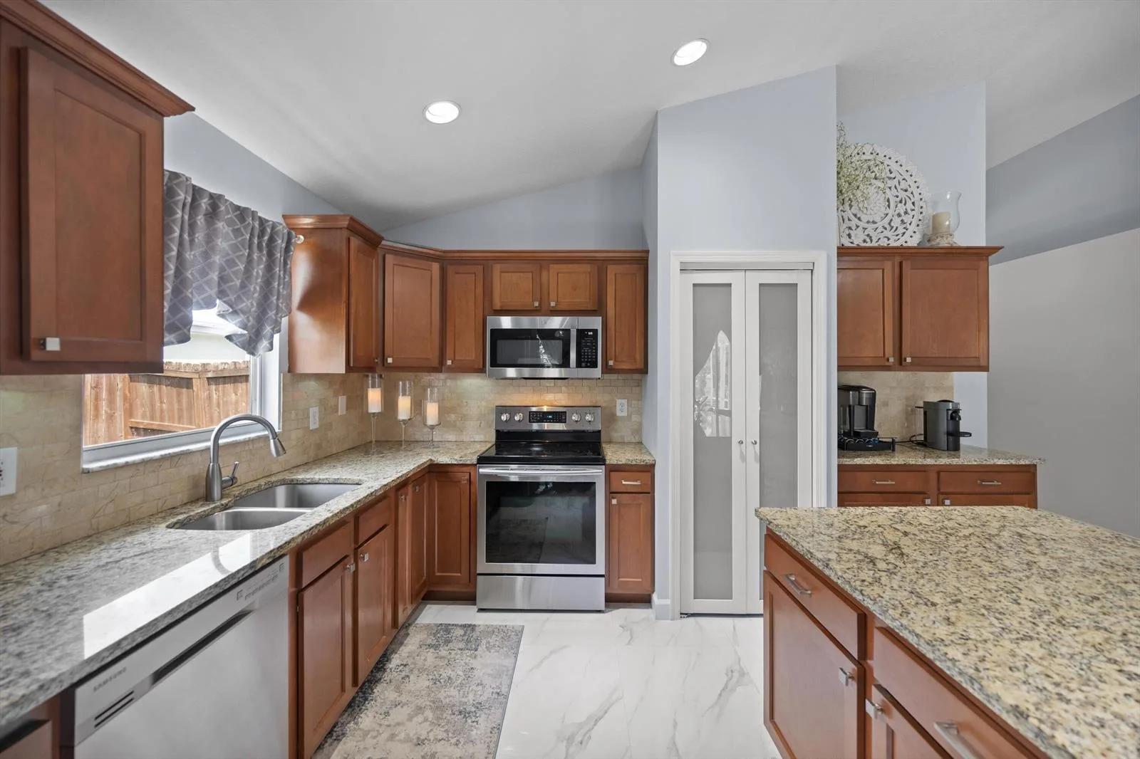 133 Nottingham Road, Royal Palm Beach, FL 33411 photo 6