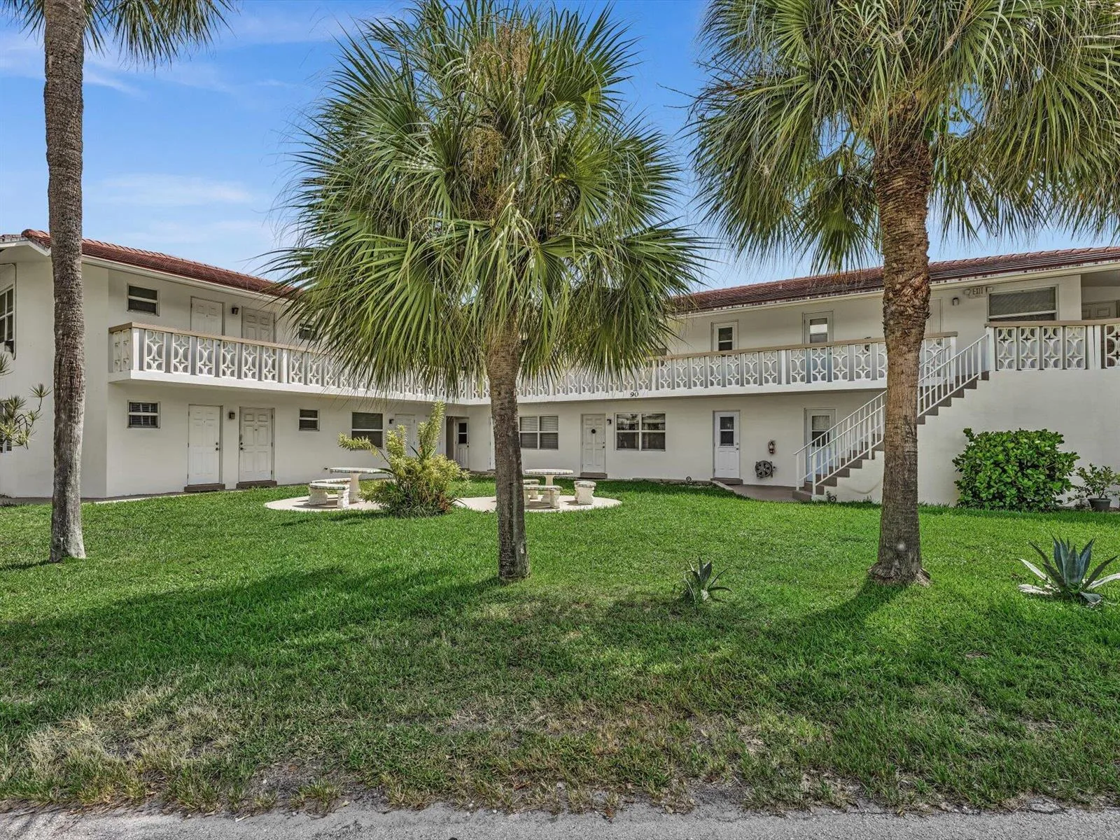 90 NE 19th Avenue # 10, Deerfield Beach, FL 33441