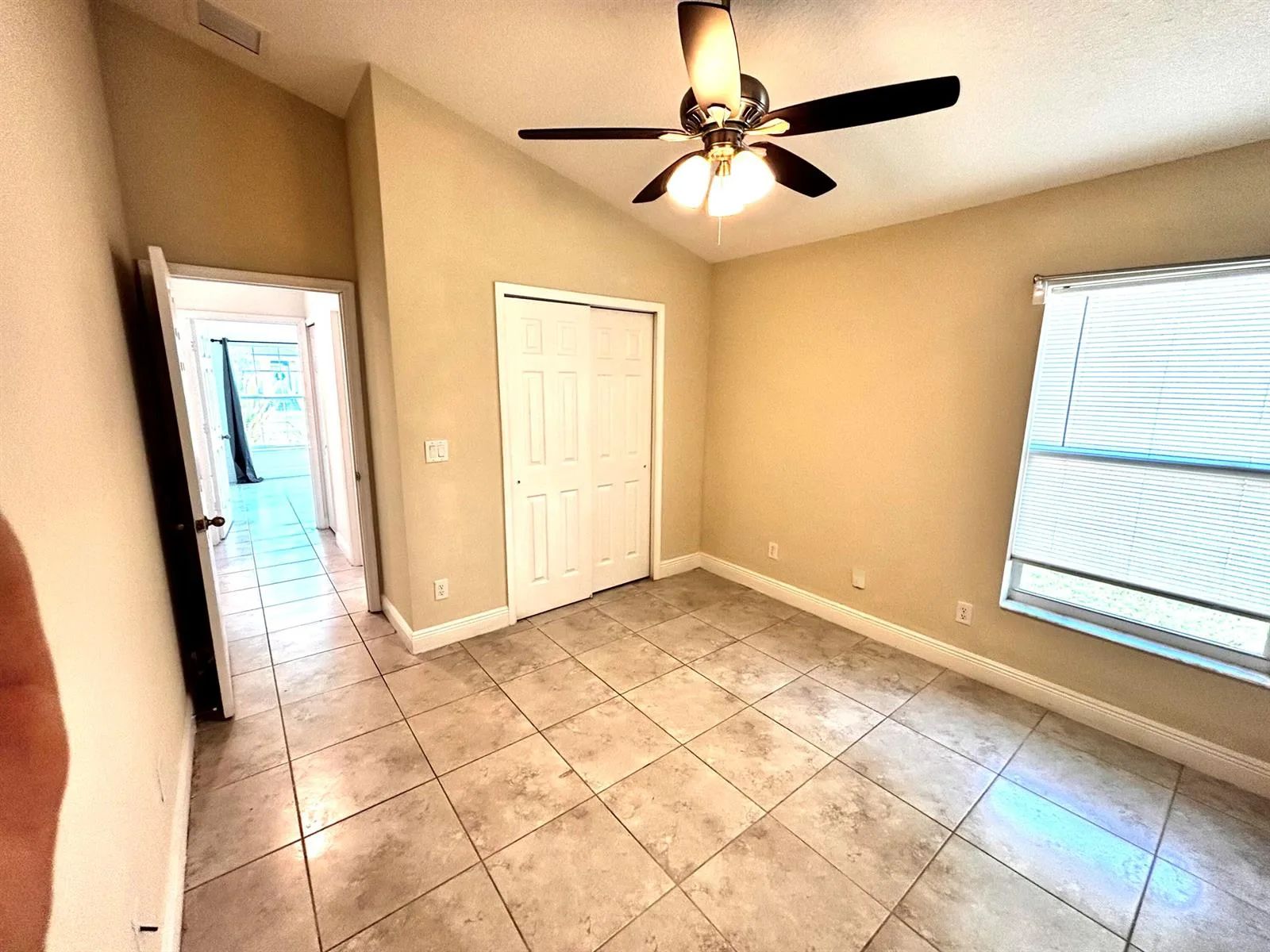 9558 SEA SPRAY Drive, Fort Pierce, FL 34945 photo 11
