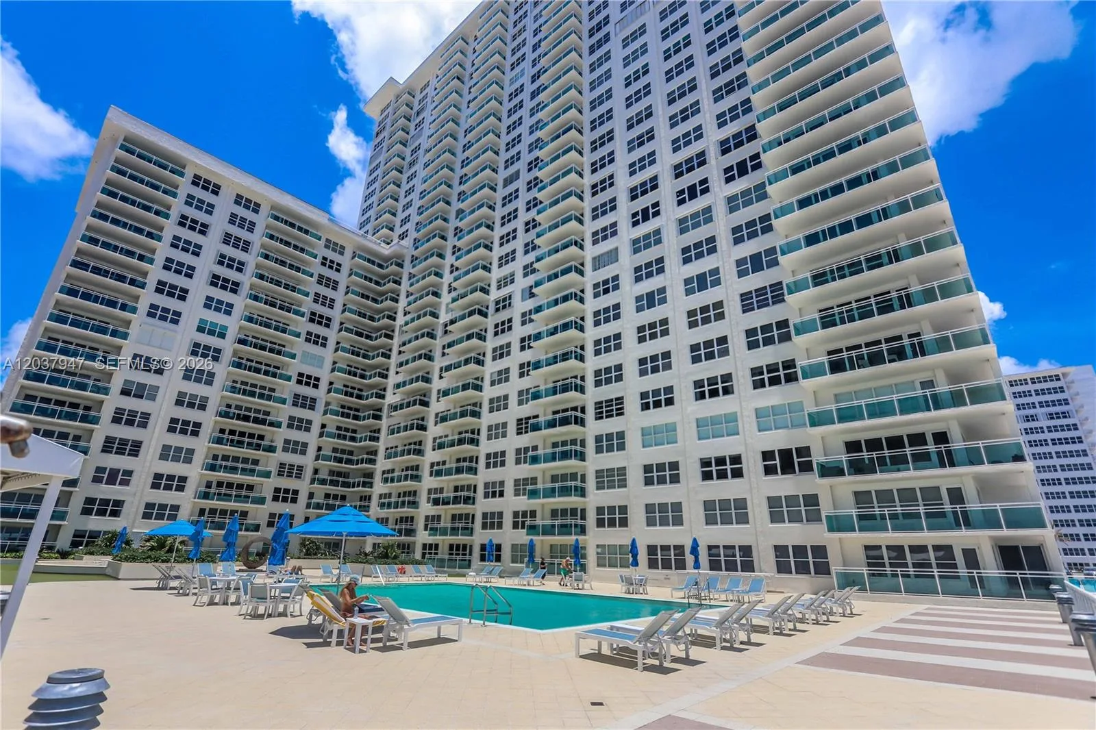 3900 Galt Ocean Dr # 403, Fort Lauderdale, FL 33308