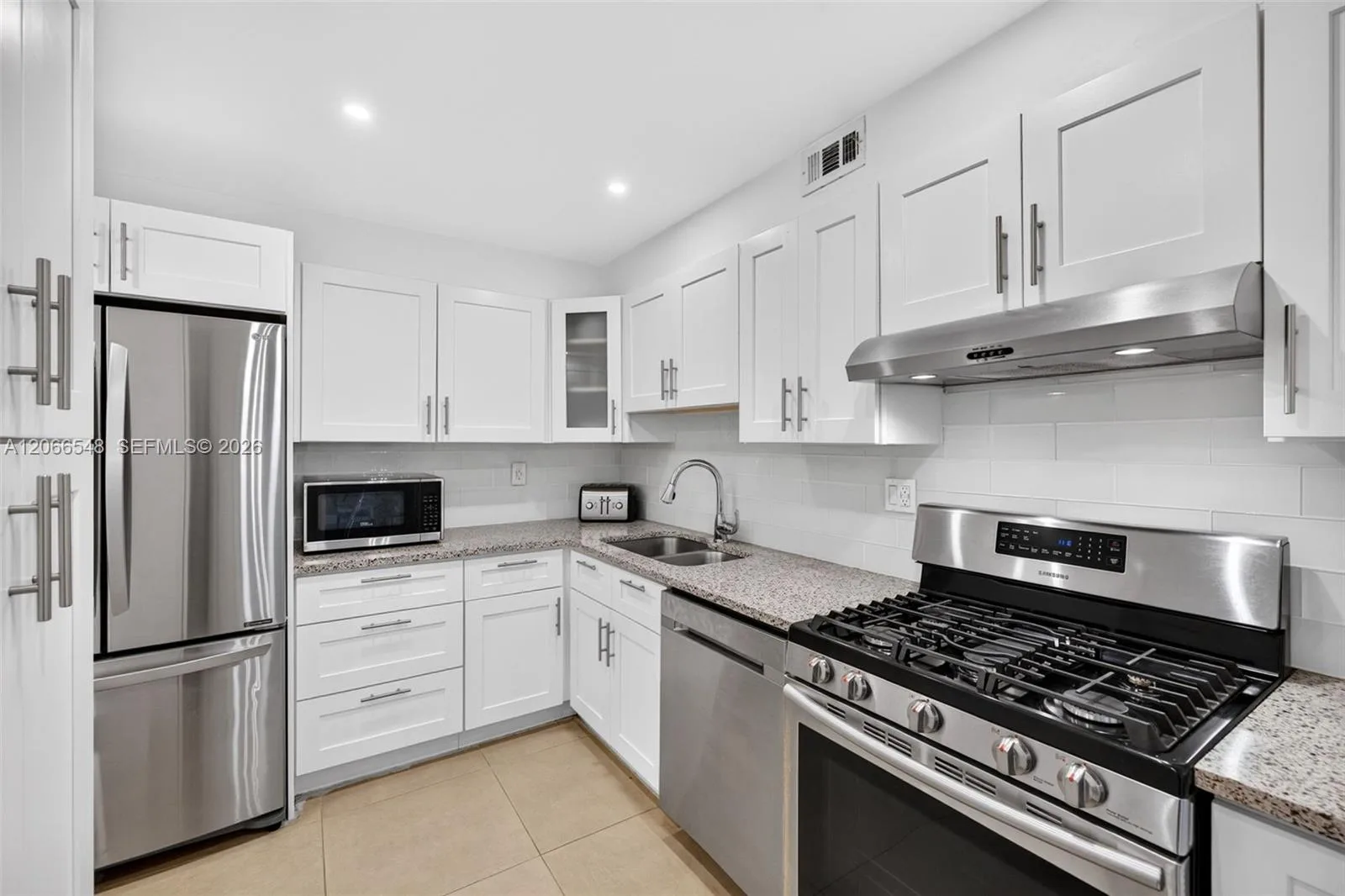 2030 S Ocean Dr # 1218, Hallandale Beach, FL 33009 photo 8