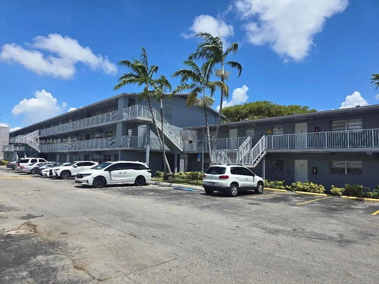 1401 NW 103rd St # 139, Miami, FL 33147 photo 2