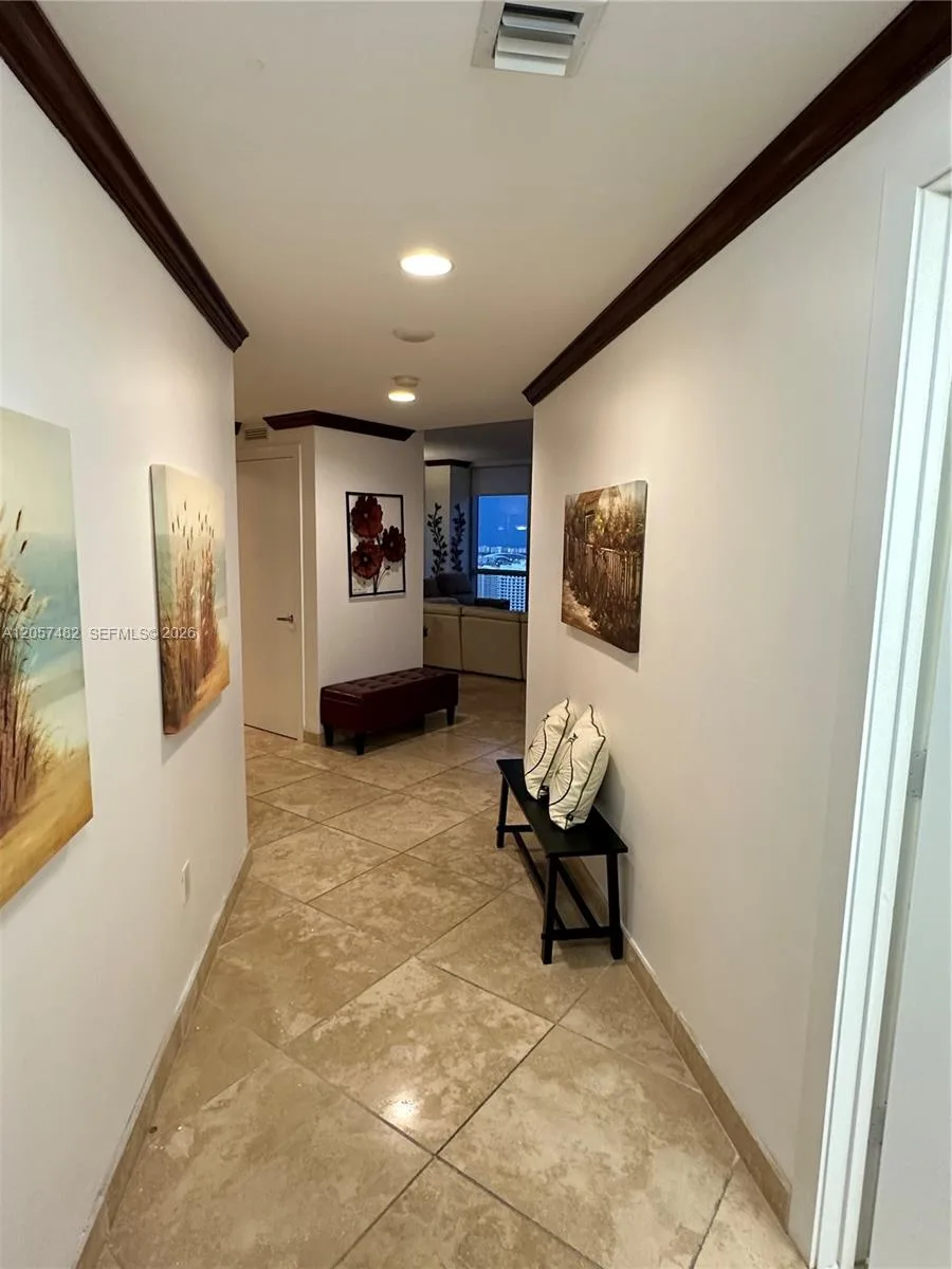 1060 E BRICKELL AV # 3001, Miami, FL 33131