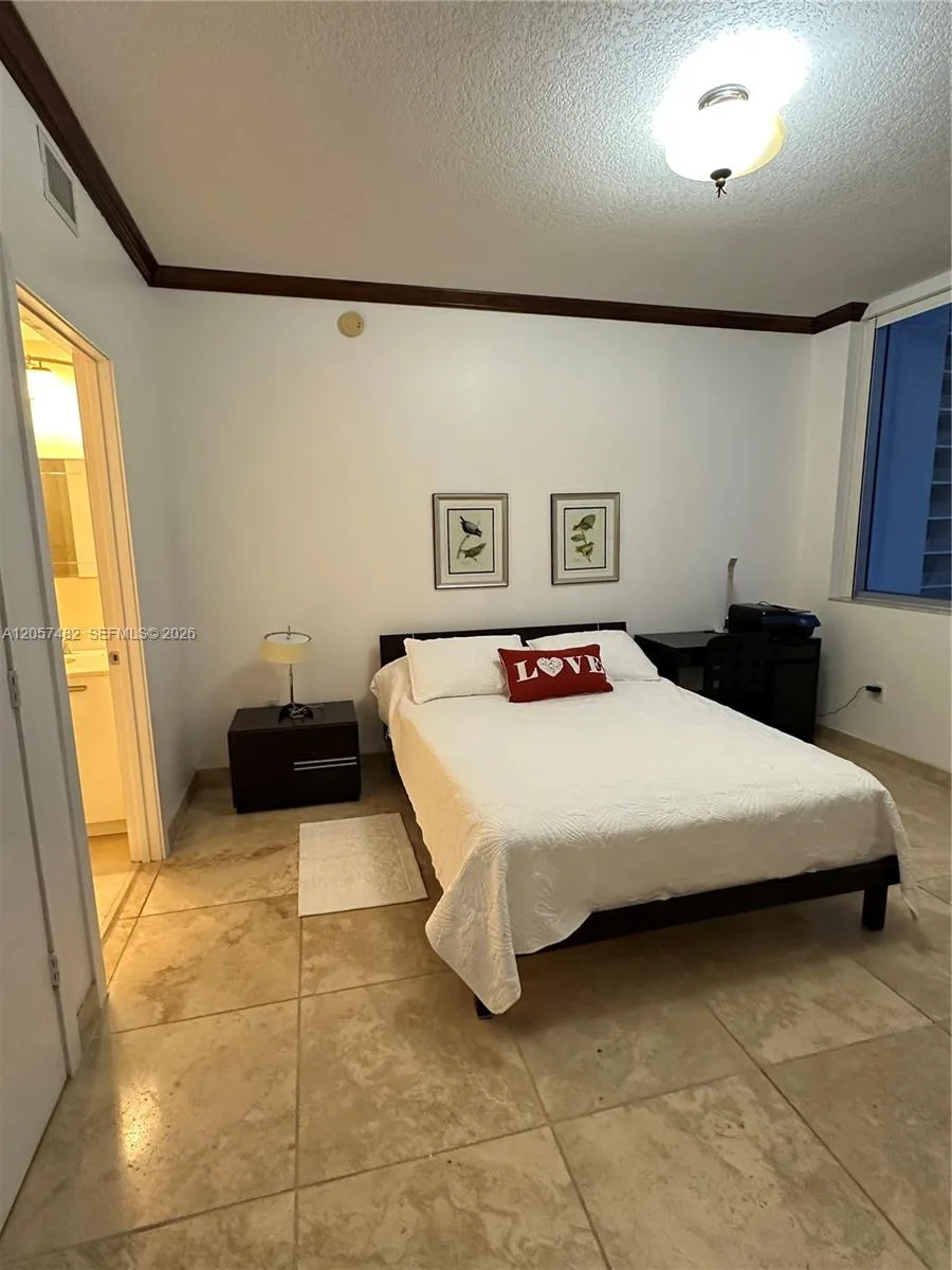 1060 E BRICKELL AV # 3001, Miami, FL 33131 photo 5