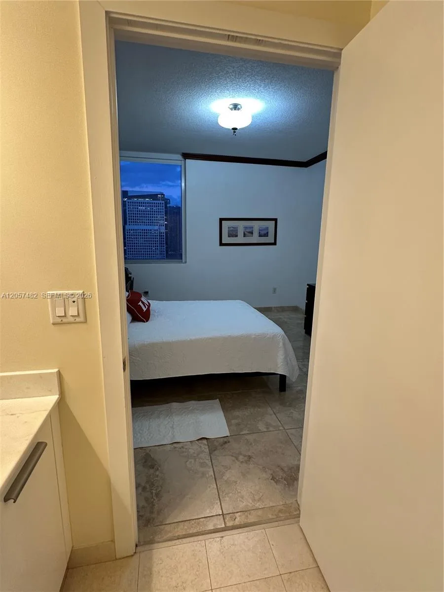 1060 E BRICKELL AV # 3001, Miami, FL 33131 photo 8