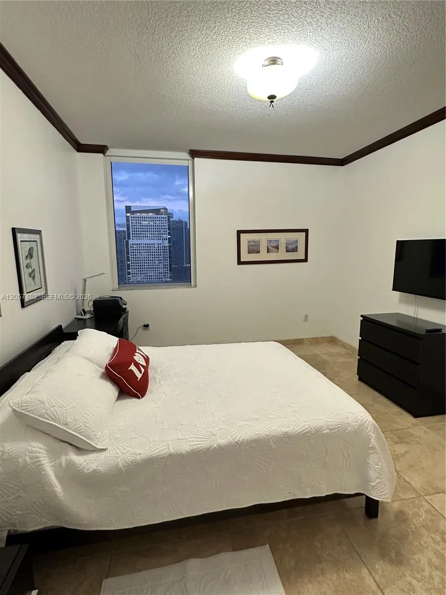 1060 E BRICKELL AV # 3001, Miami, FL 33131 photo 9