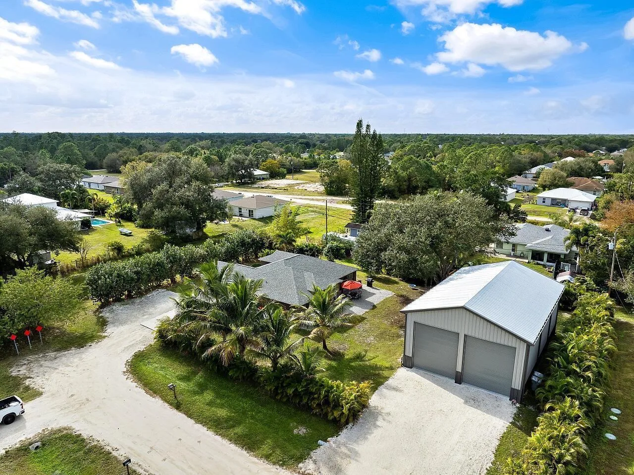 8015 97th Court, Vero Beach, FL 32967