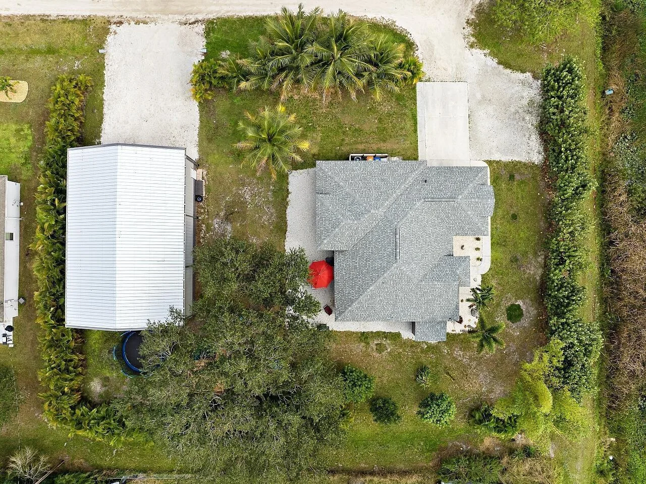 8015 97th Court, Vero Beach, FL 32967 photo 3
