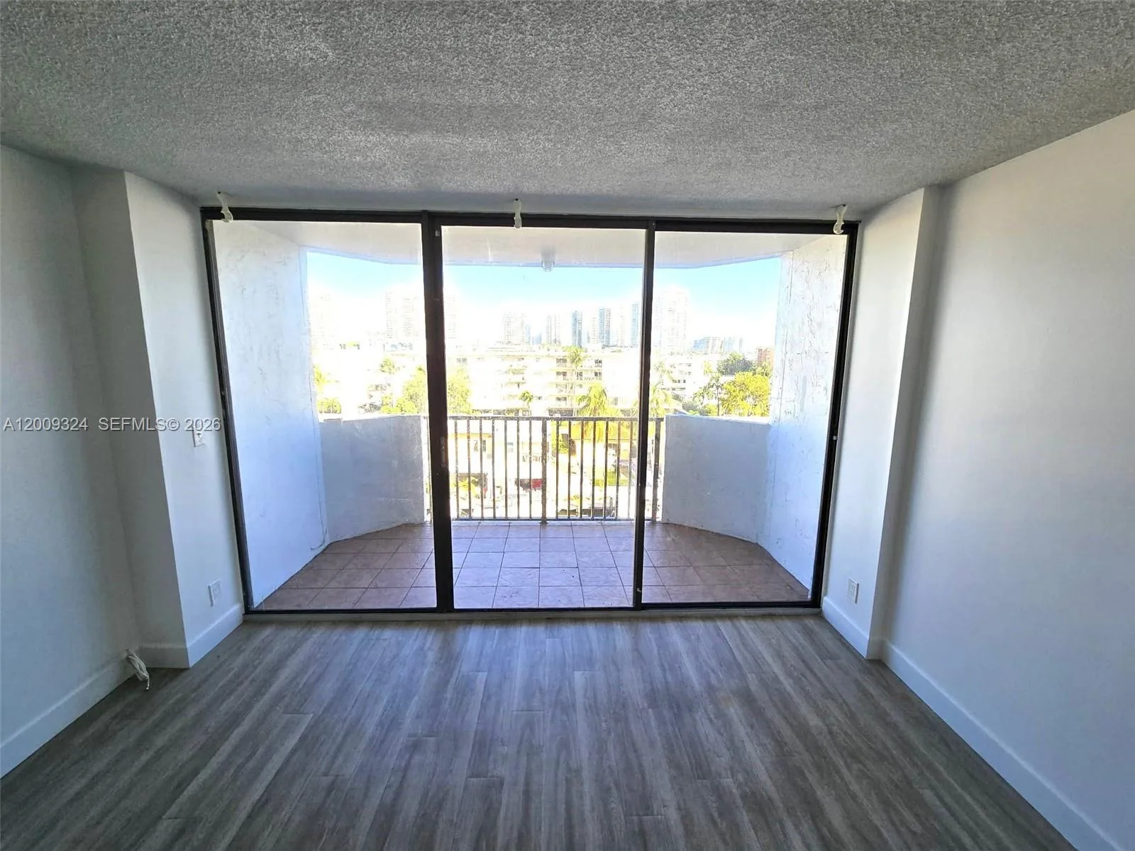 3703 NE 166th St # 609, North Miami Beach, FL 33160 photo 8