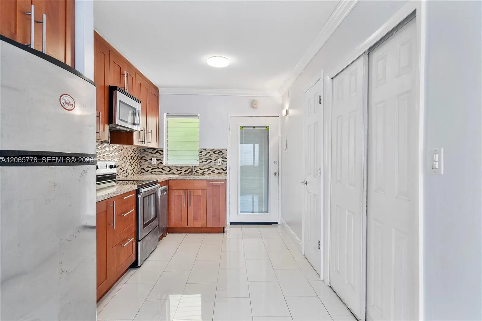 851 Meridian Ave # 24, Miami Beach, FL 33139 photo 4