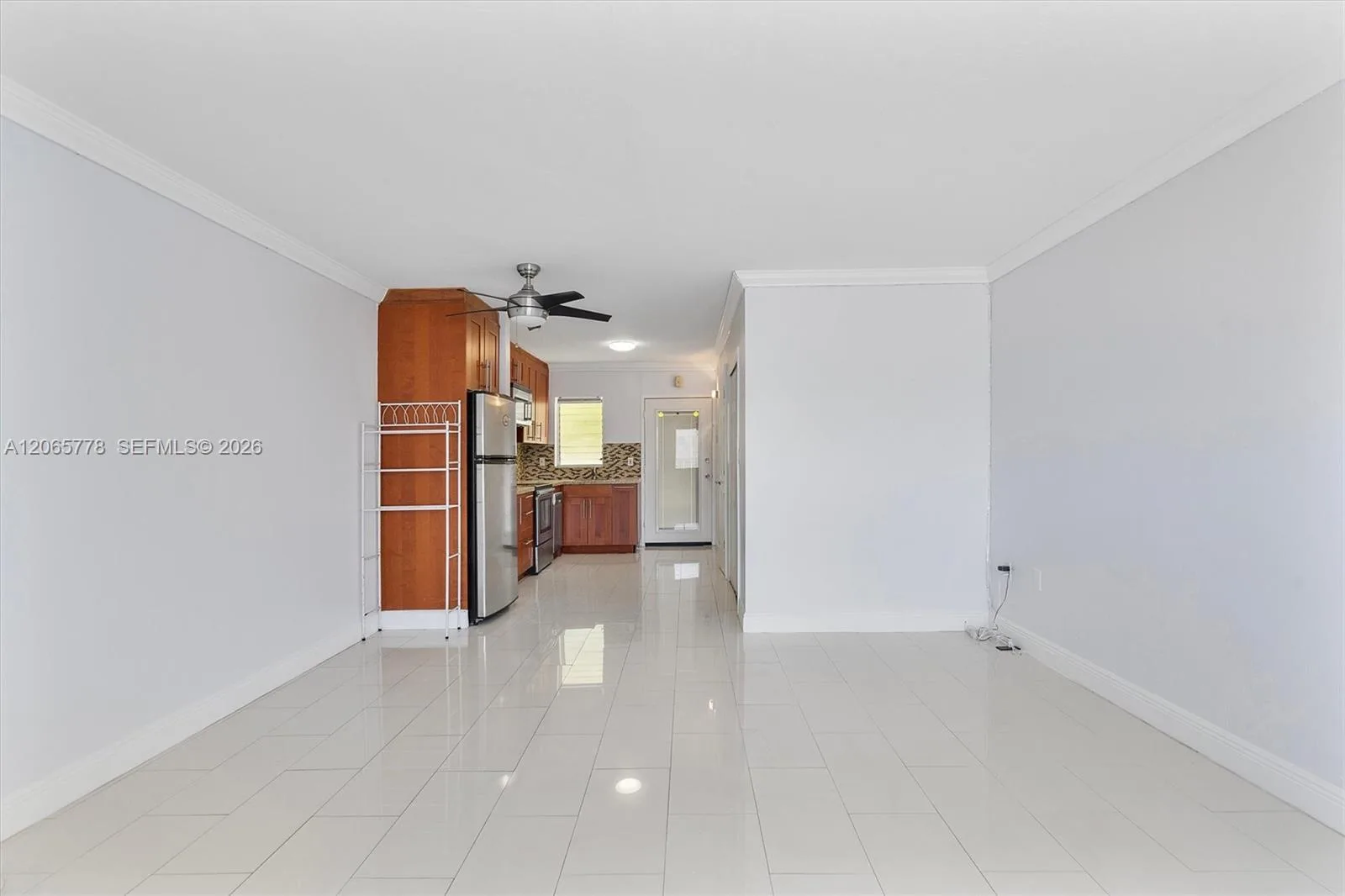 851 Meridian Ave # 24, Miami Beach, FL 33139 photo 8