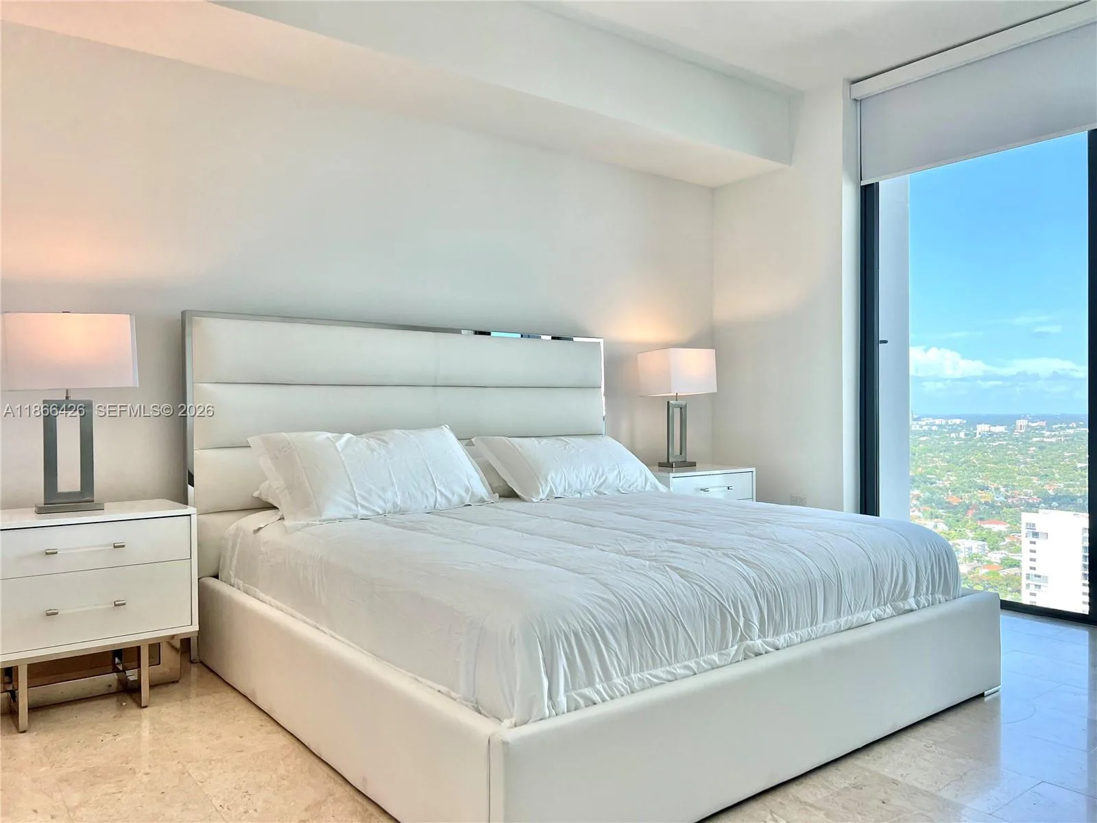88 SW 7 # 3606, Miami, FL 33131 photo 5