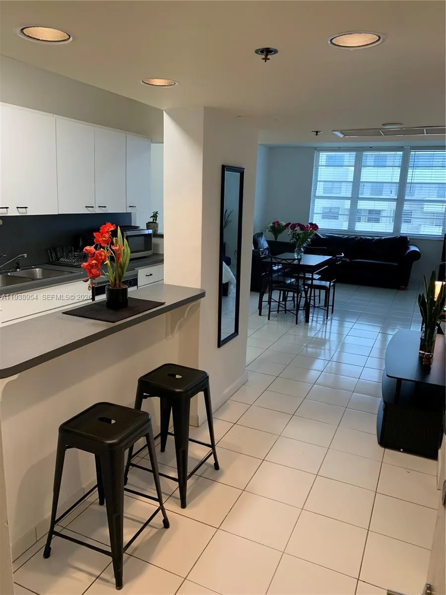 100 Lincoln Rd # 805, Miami Beach, FL 33139 photo 8