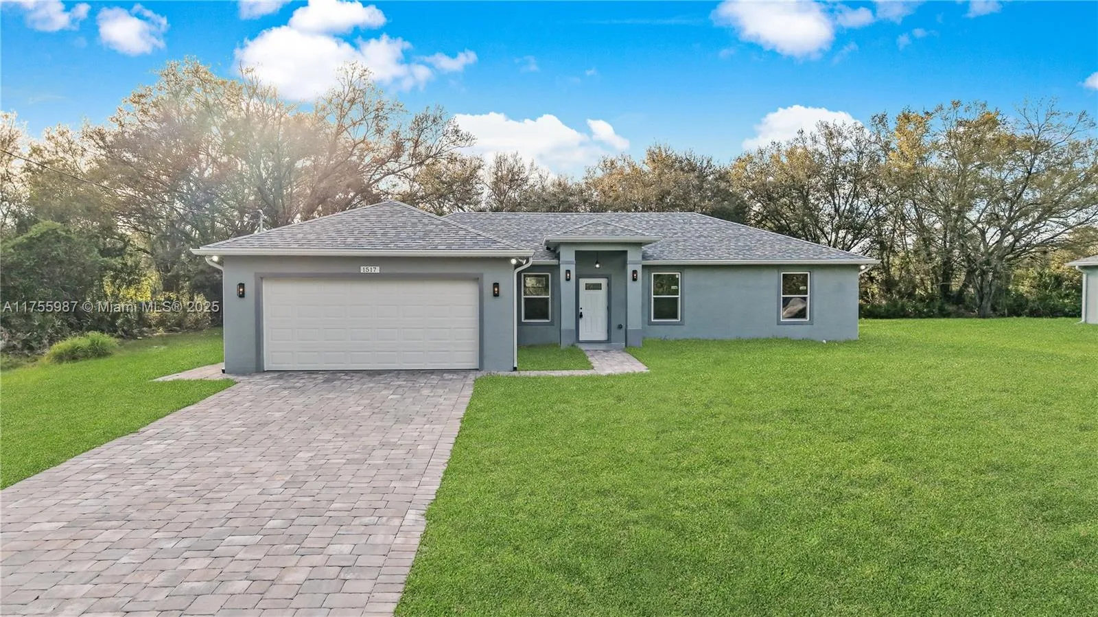 1517 MCKINLEY, Lehigh Acres, FL 33972