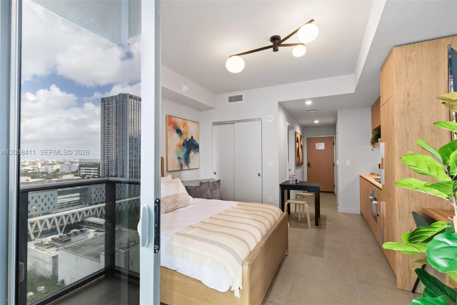 11 NE 6th St # 2406, Miami, FL 33132