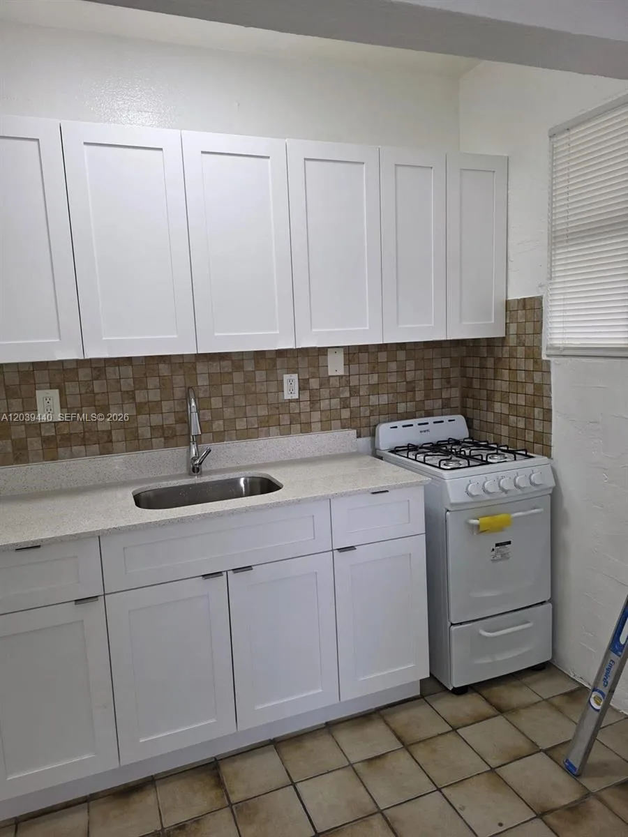 1844 Taft St # 1-5, Hollywood, FL 33020