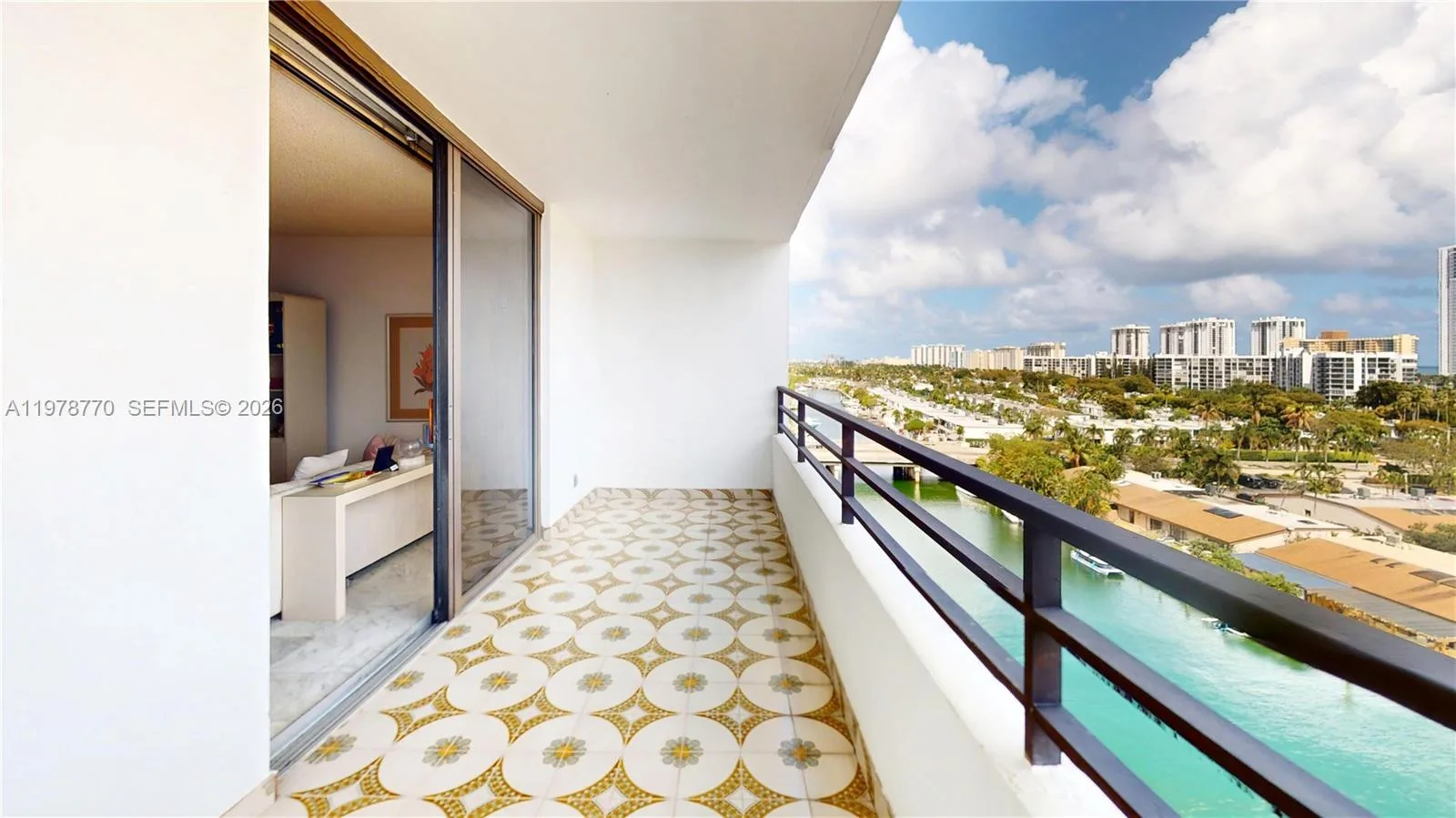 2500 PARKVIEW DR # 902, Hallandale Beach, FL 33009 photo 3