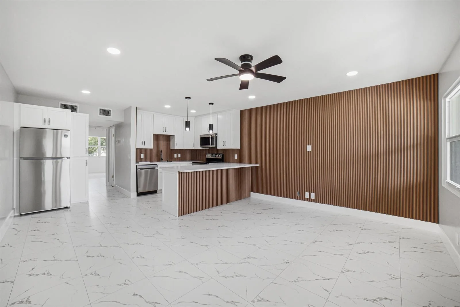 350 Farnham Q # 350, Deerfield Beach, FL 33442