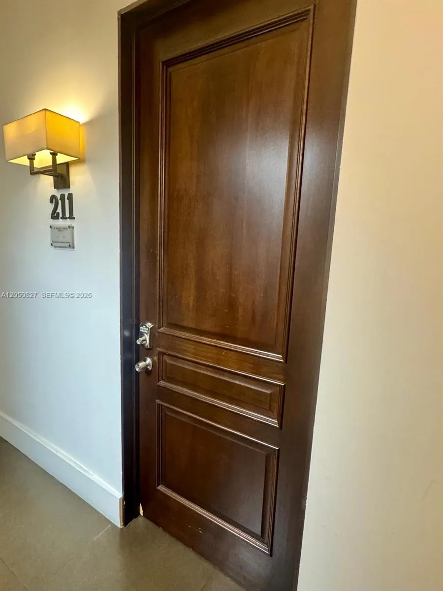 1410 20th St # 211, Miami Beach, FL 33139