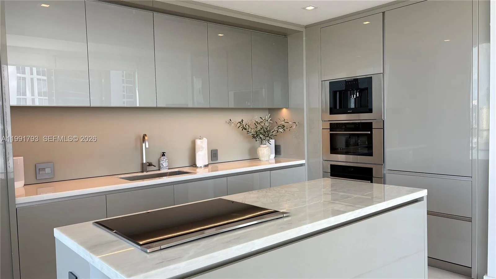 18975 Collins Ave # 905, Sunny Isles Beach, FL 33160 — zdjęcie 3