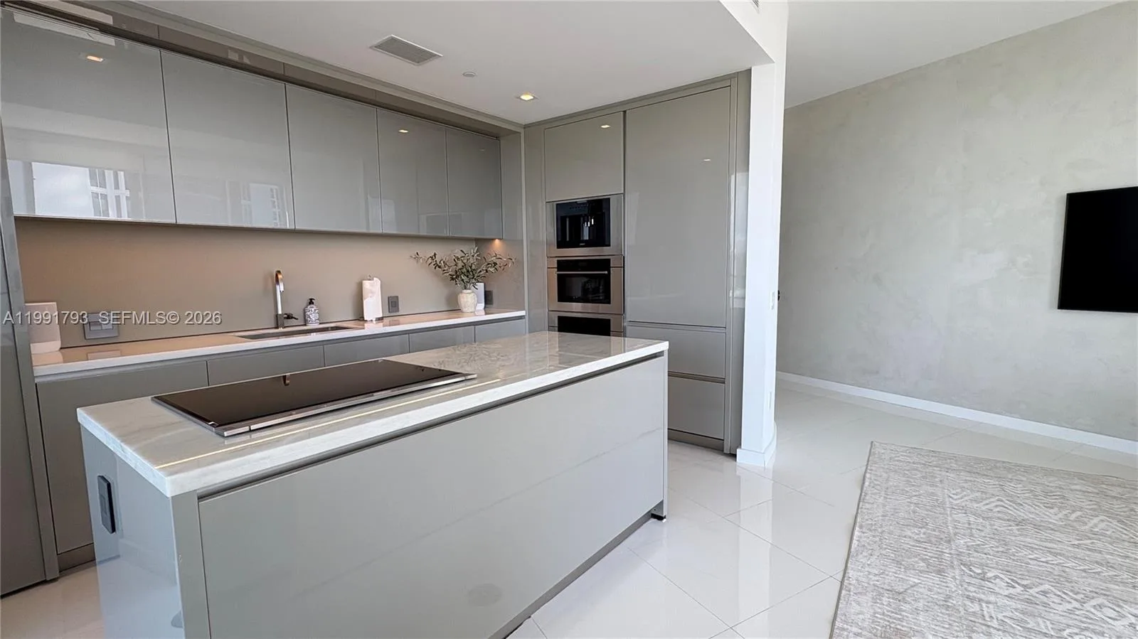 18975 Collins Ave # 905, Sunny Isles Beach, FL 33160 — zdjęcie 4