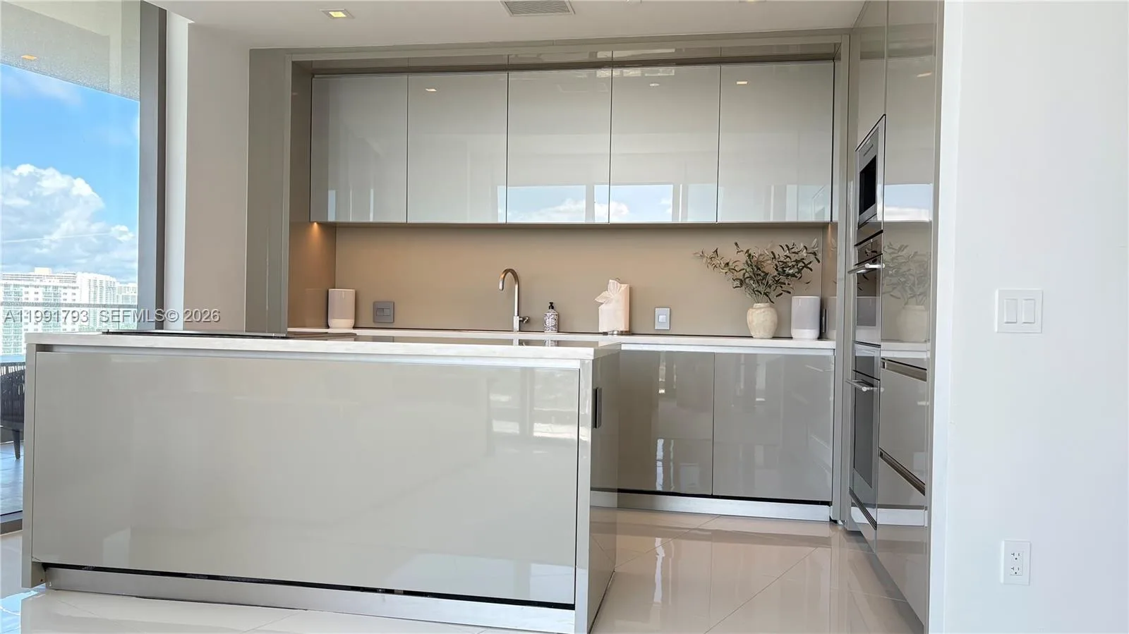 18975 Collins Ave # 905, Sunny Isles Beach, FL 33160 — zdjęcie 5
