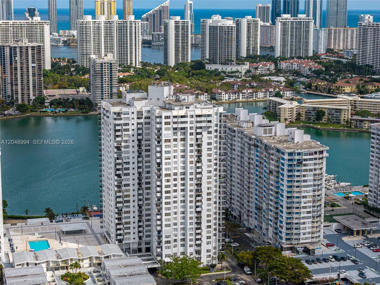 2750 NE 183rd St # 2108, Aventura, FL 33160 photo 2