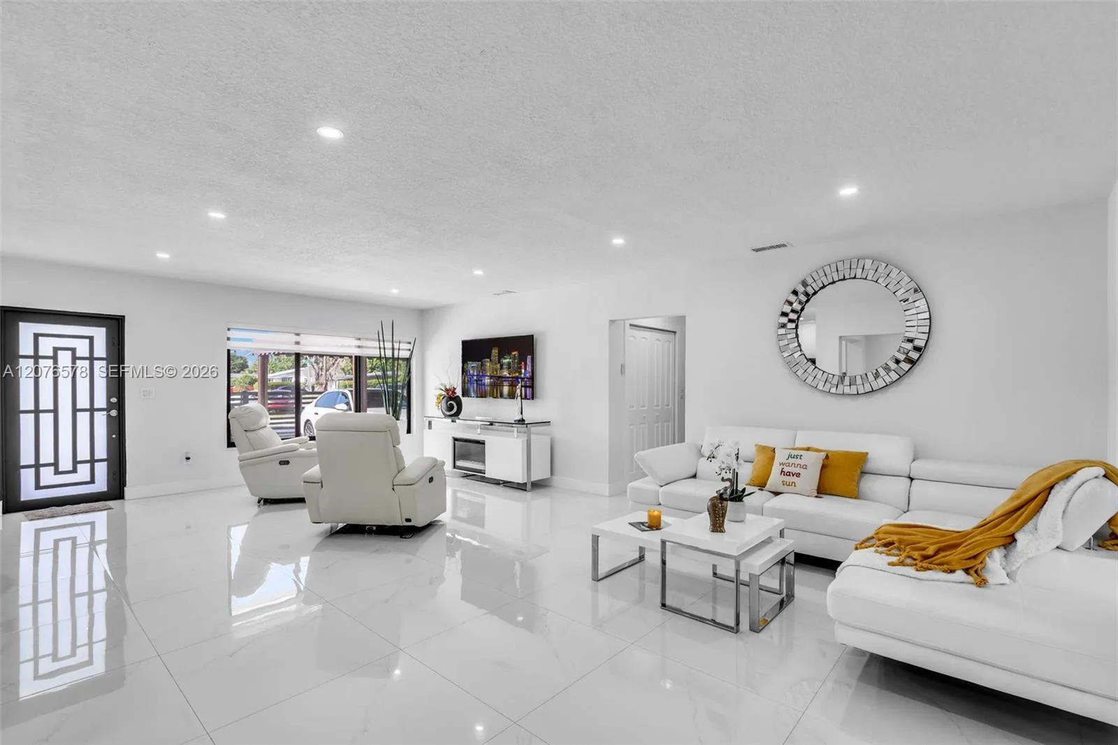 1270 W 64th Ter, Hialeah, FL 33012 photo 11