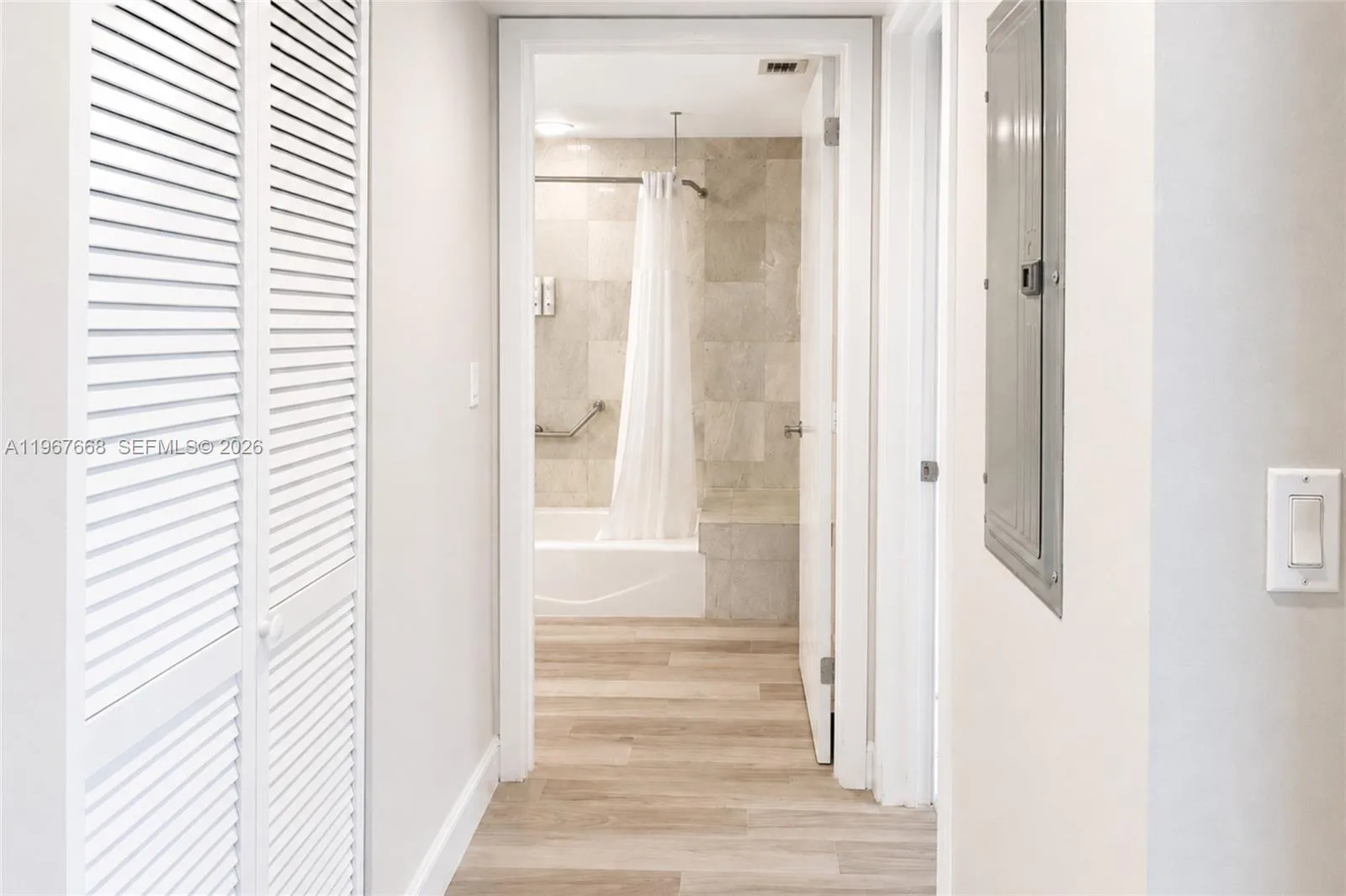 18683 Collins Ave # 1404, Sunny Isles Beach, FL 33160 photo 11