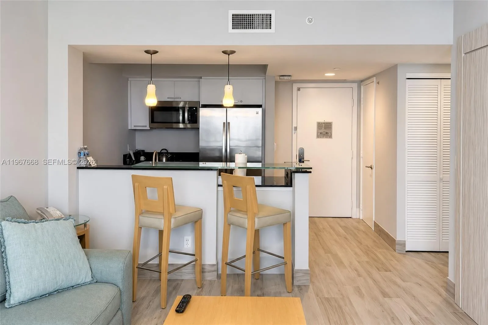 18683 Collins Ave # 1404, Sunny Isles Beach, FL 33160 photo 4