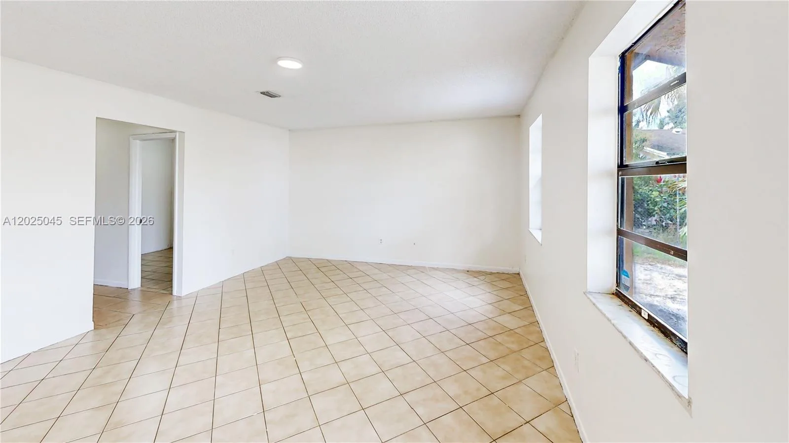 1664 SW 2nd Ct, Homestead, FL 33030 photo 4