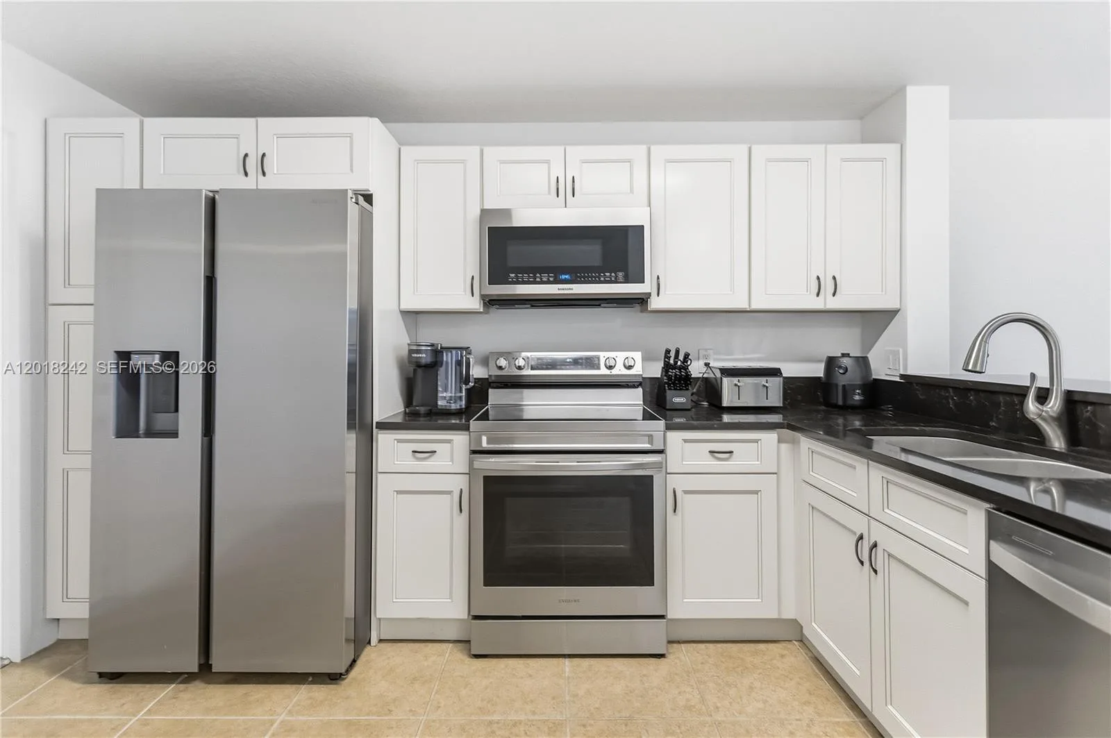 4065 Crystal Lake Dr, Deerfield Beach, FL 33064 photo 4