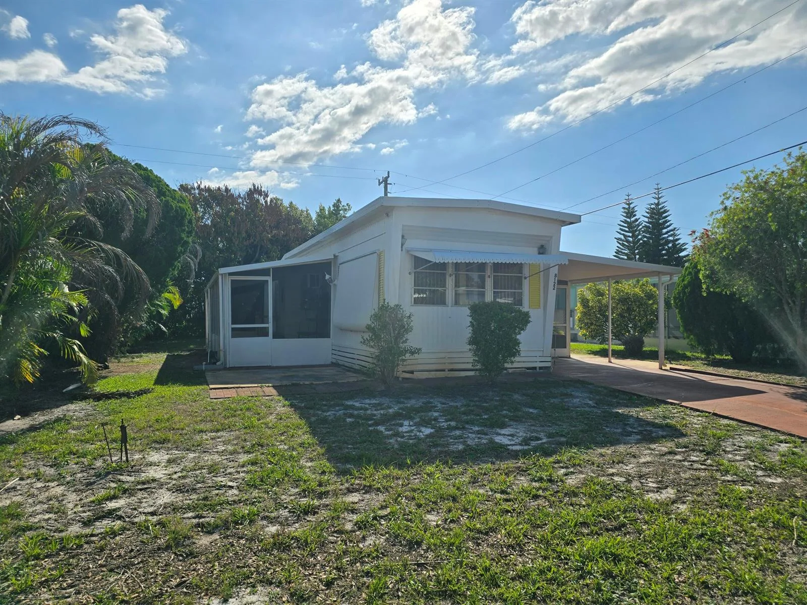8122 SE Skylark Avenue, Hobe Sound, FL 33455 photo 2