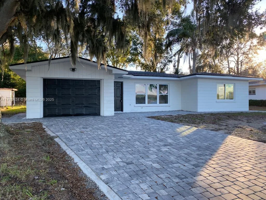 1204 LAKE ELBERT, Winter Haven, FL 33880 photo 3
