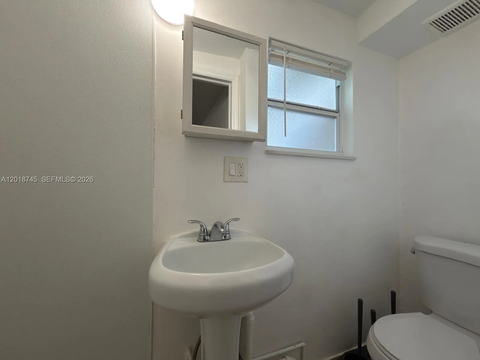 10335 NW 2nd Ct # 3, Miami, FL 33150 — zdjęcie 4