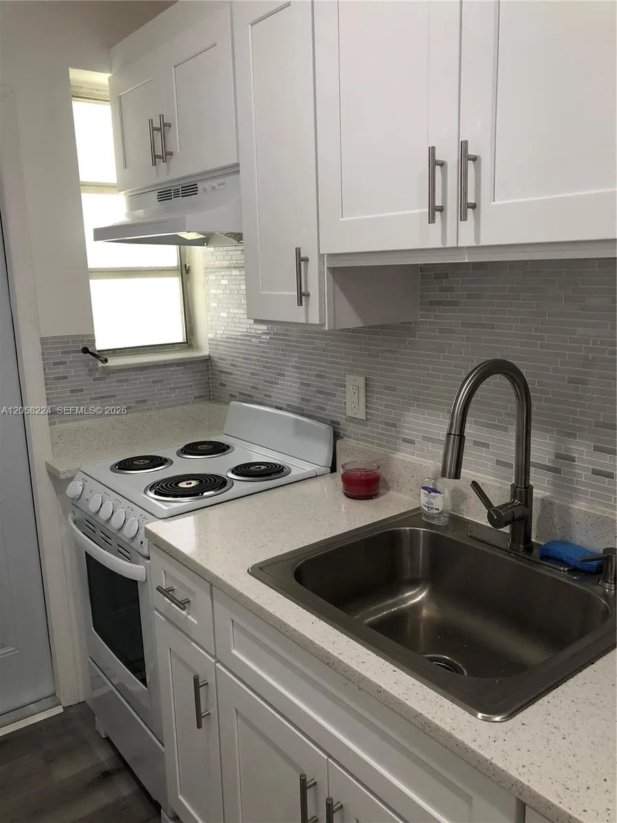 1019 NE 17th Ter # 1, Fort Lauderdale, FL 33304 photo 6