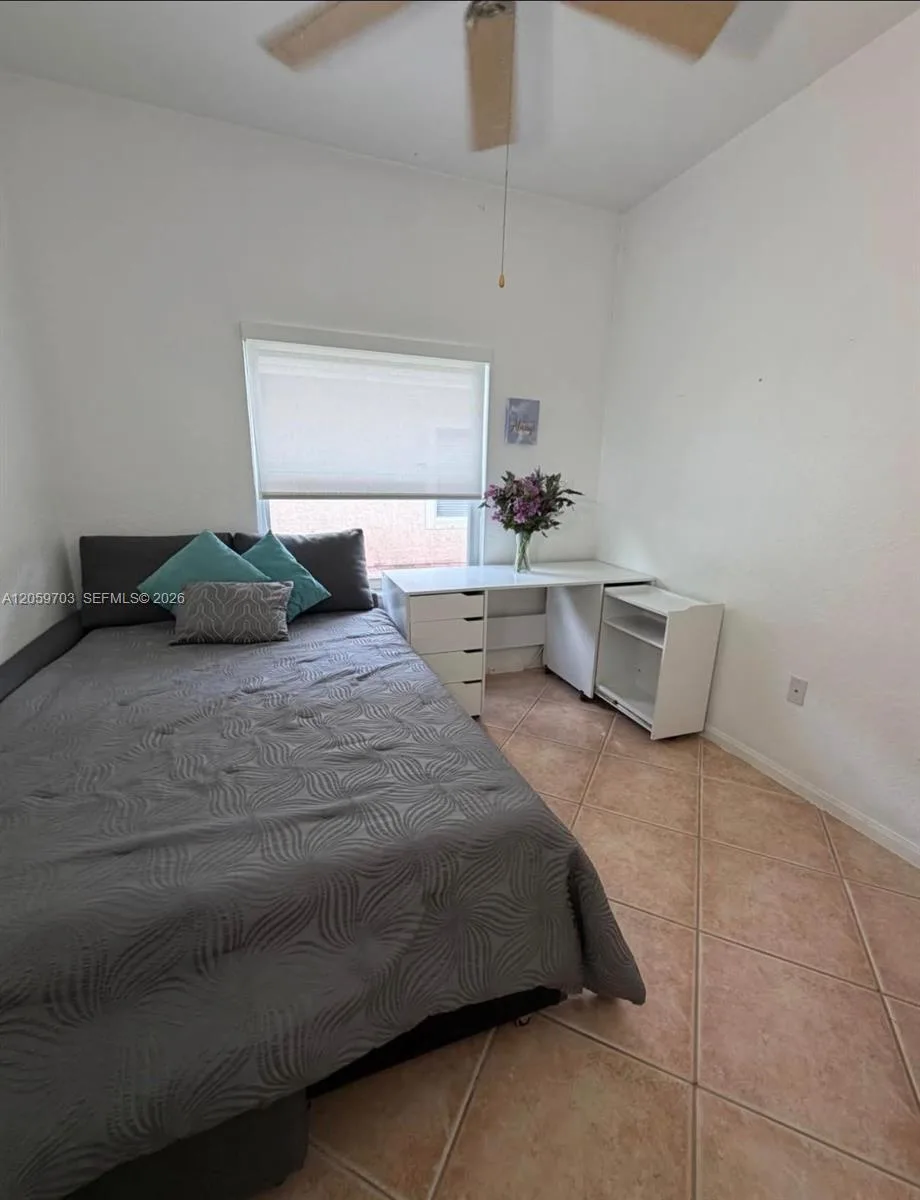 2200 NW 72nd Way # 2200, Pembroke Pines, FL 33024 — zdjęcie 3