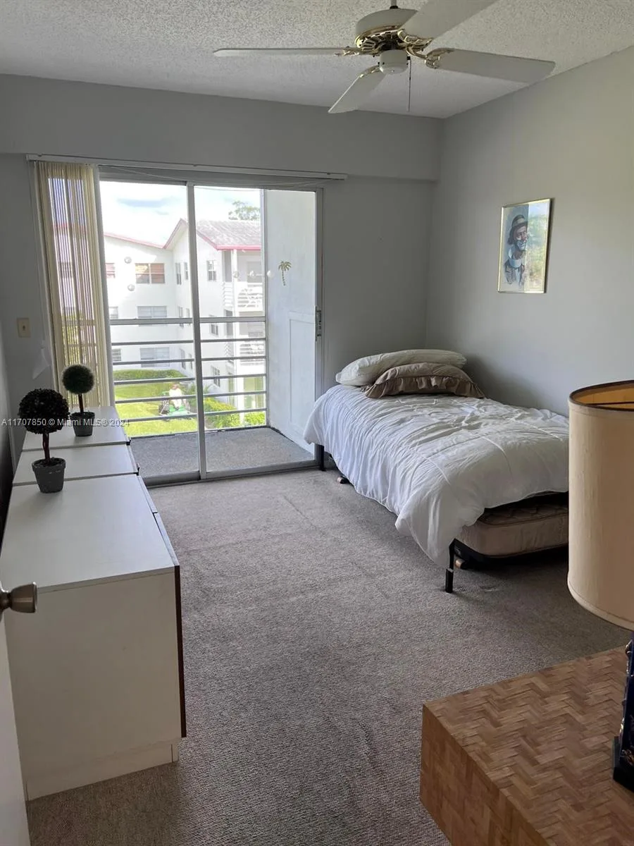 324 Fanshaw H # 324 H, Boca Raton, FL 33434 photo 8