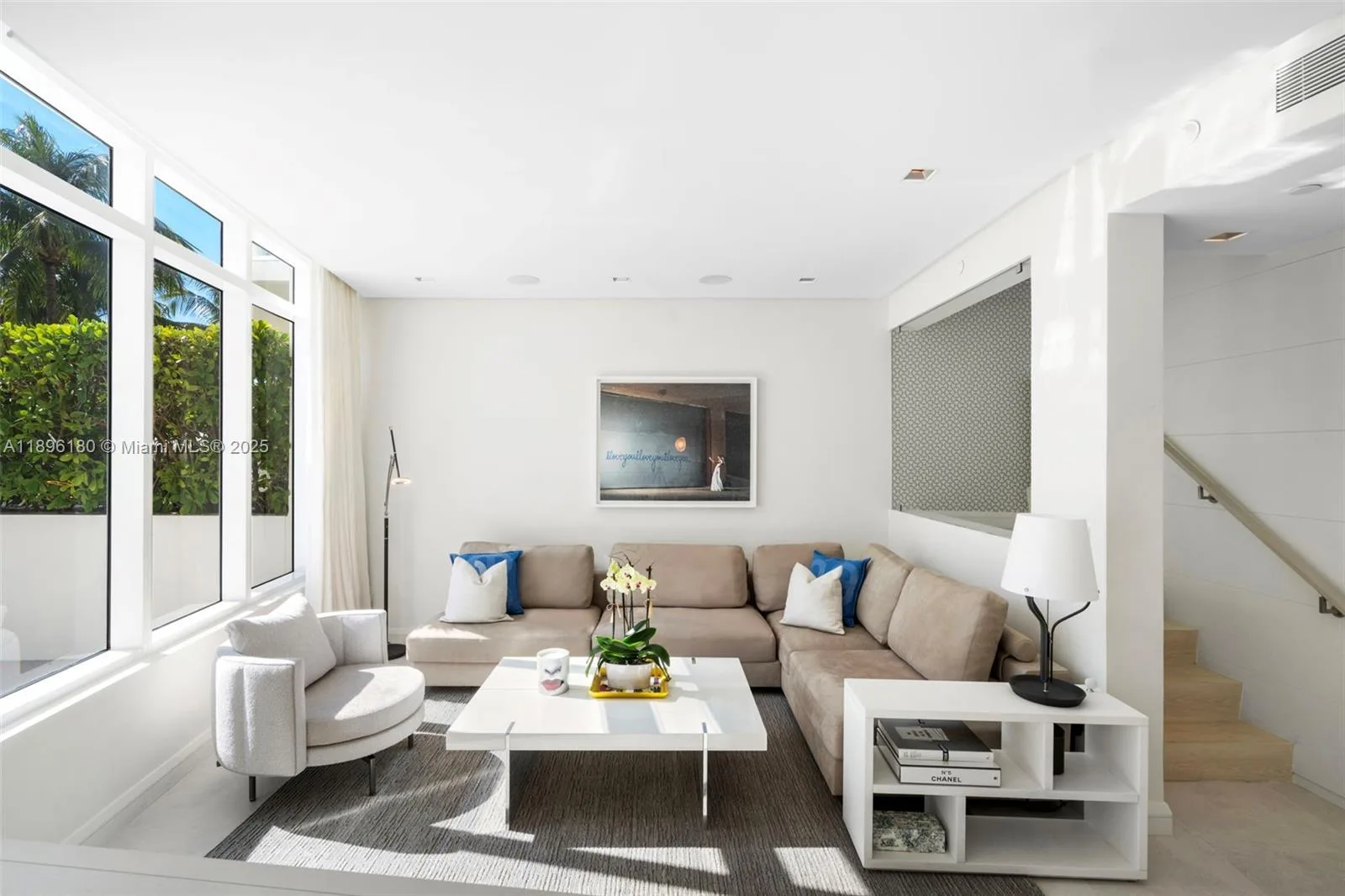 50 S Pointe Dr # TWN7, Miami Beach, FL 33139 photo 5