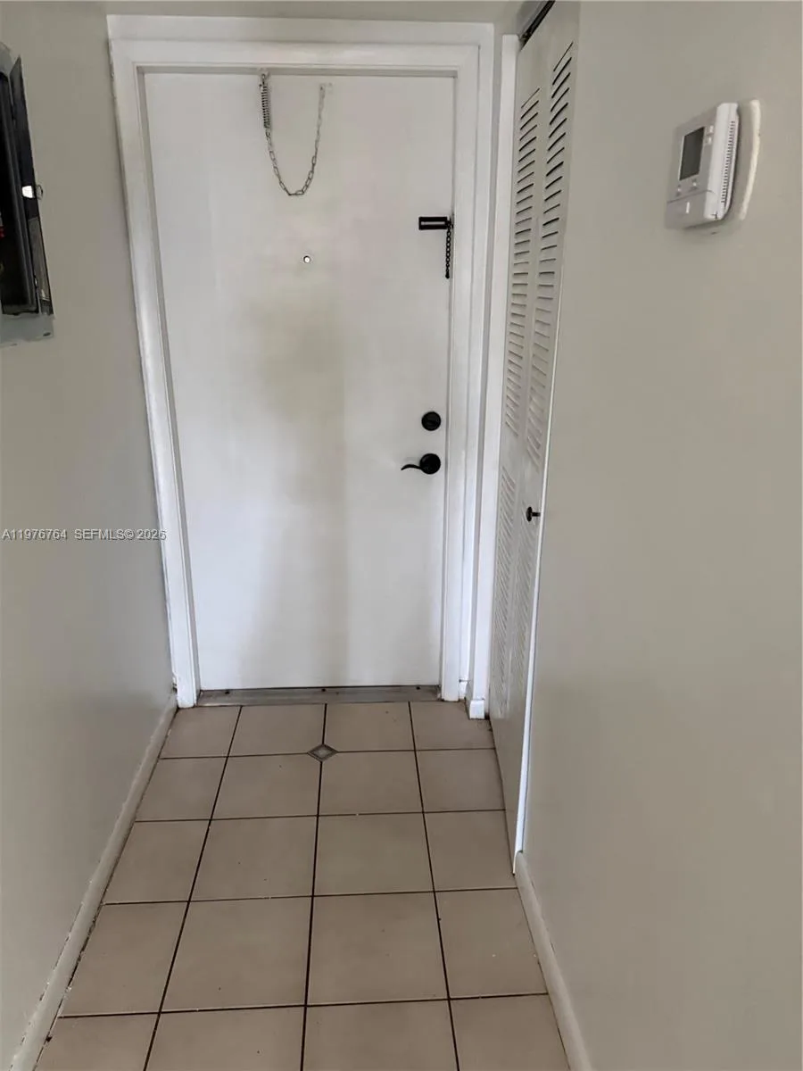 851 NE 207th Ter # 6-103, Miami, FL 33179 photo 3